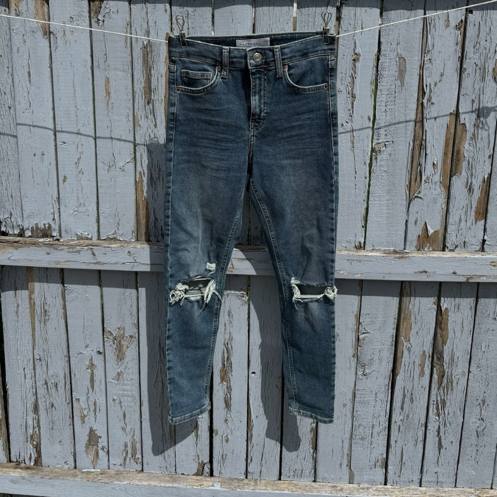 Topshop Womens Jeans JAMIE size W 25” L 28” Petite Distressed Ripped